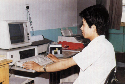 BMPC-XT�������������ʼ�հѼ���������Ϊ����������ץ��1980-1988������ÿ�궼�����˳��㼼��ˢ����Ŀ��